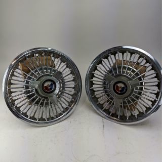 Ford Mustang Galaxie 1965 - 1967 Vintage Hubcaps With Spinner Wire Spoke Style