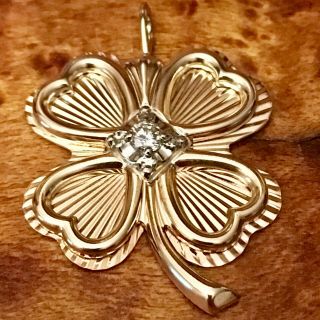 Vintage 14k Yellow Gold 4 Leaf Clover Pendent With 12 Pt Diamond Made By " T "