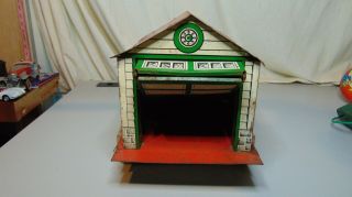 VINTAGE WALT REACH TOY COURTLAND TIN LITHO GARAGE WITH AUTOMATIC DOOR 3