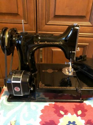 Vintage Singer Featherweight sewing machine 221 - 1 1951 w/ case book attachments 3