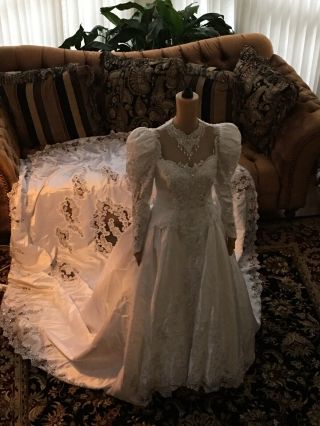 Private Label By G Wedding Dress,  Size 12,  Sleeve,  Bustle,  Train,  Vintage,  Lace