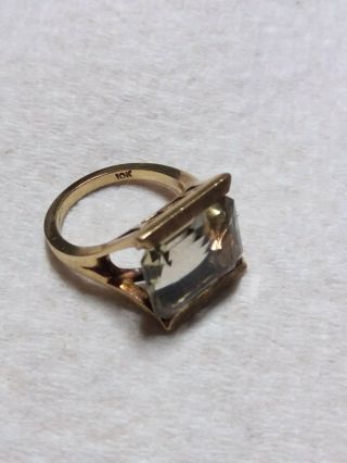 5.  4 Grams 10k Yellow Gold Weight Emerald Cut Quartz Ring Scrap Or Wear Vintage