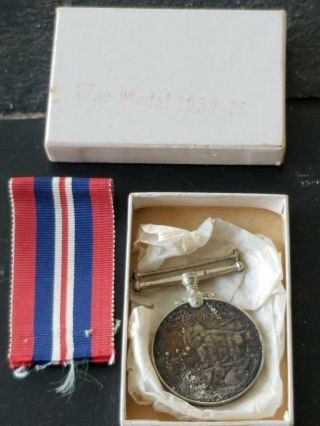 Wwii Canada British War Campaign Medal Badge