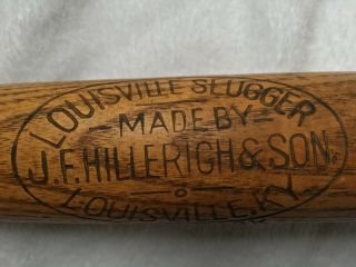 Antique 1897 - 1911 J.  F Hillerich 32.  5 " Vintage Louisville Slugger Baseball Bat