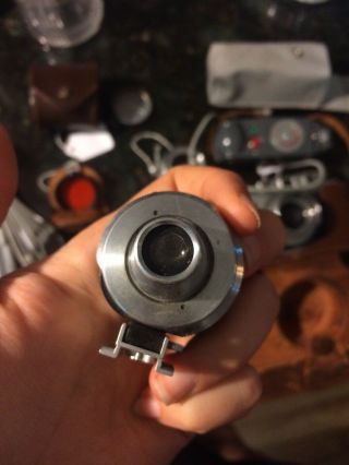 Leica vintage rangefinder camera and accessories - 7