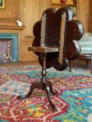 Antique Vintage Dollhouse Miniature Artisan Scalloped Edge Tilt Top Table 1:12 5