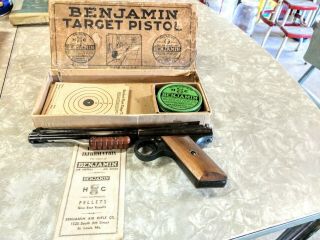 Vintage Benjamin 132 (22) Cal Pellet Pistol/box,  Targets,  Usa.