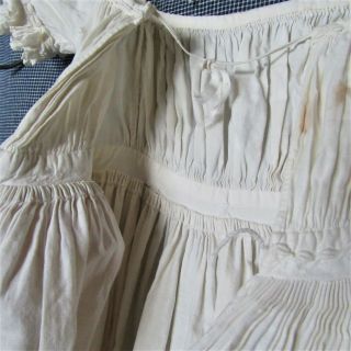 Antique Child’s Baby DRESS 1830 ' s - 1850s WHITE DOLL RUFFLE TRIM SLEEVES SQ NECK 5