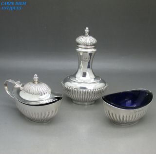 Vintage Good Quality 3ps Solid Sterling Silver & Blue Glass Cruet Set 244g 1978