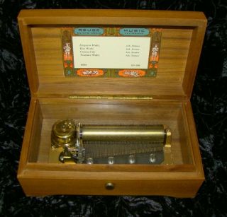 Vintage Reuge Sainte Croix Swiss Music Box 4 Tune 4 " Cylinder Joh.  Strauss 4/50