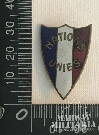 French,  United Nations Nations Unies Enamelled Shield Pin (inv17095)