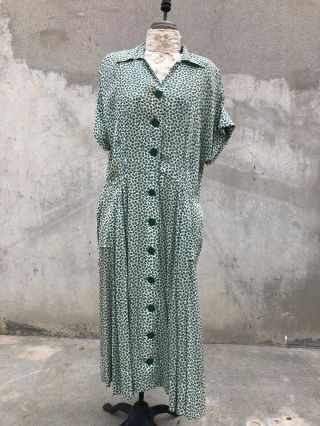 Vintage 1940s Green Train Novelty Print Dress Silky Rayon Button Up 48” Waist