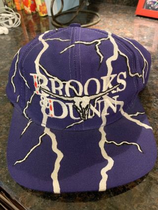 Vintage Brooks & Dunn Lightning American Thunder Travis Scott Kanye Hat Shirt
