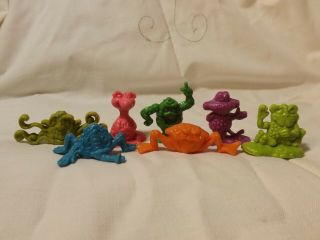 RARE vintage hard plastic set of FREAKIES cereal toys premiums prizes 3