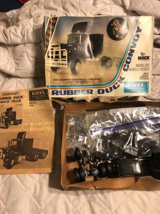 Vintage ERTL RUBBER DUCK CONVOY 1/25 Mack kit 8036 Missing Big Rubber duck 2