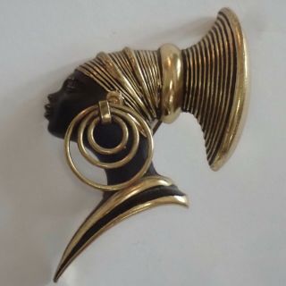 Chic Vintage High End Gold Plate Enamel Nubian African Queen Figural Brooch