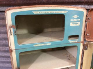 Vtg 40s 50s Wolverine Supply Fridge Metal Toy Kitchen Doll House Furniture 13.  5 