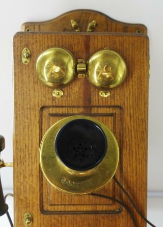 Antique Kellogg Switchboard & Supply Chicago Oak Hand Crank Wall Telephone AS - IS 2