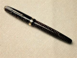 Vintage Parker Blue Diamond Vacumatic Fountain Pen In Gold Pearl.  Not.