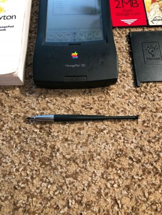 Vintage Apple Newton Message Pad 120 W/Stylus 2MB Card And Handbook. 4