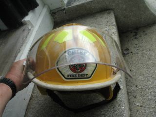 VINTAGE FIRE DEPARTMENT HELMET USA RESCUE BULLARD CAP HAT CHIEF TX/TXA model 3