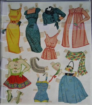 Vintage Paper Dolls - 1958 - GALE STORM,  DEBBIE REYNOLDS & NATALIE WOODS 4