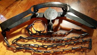 Newhouse 3 Canada 5ft Chain,  Vintage/antique Animal Trap,
