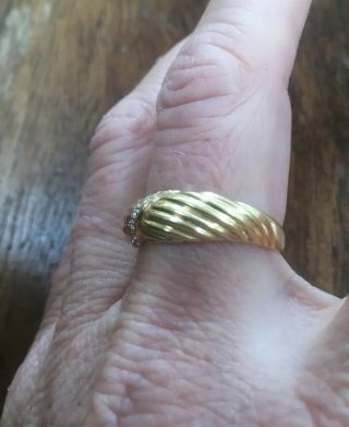 Solid 18ct Yellow Gold And Natural Diamond Ring Band.  3.  91 grams 2
