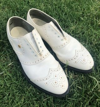 Vintage Footjoy Classics Mens White 9.  5d Leather Golf Shoes Style 51409