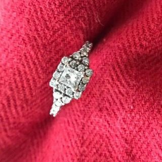 14K WHITE GOLD AND PRINCESS CUT DIAMOND ENGAGEMENT RING - VINTAGE LOOKING 2