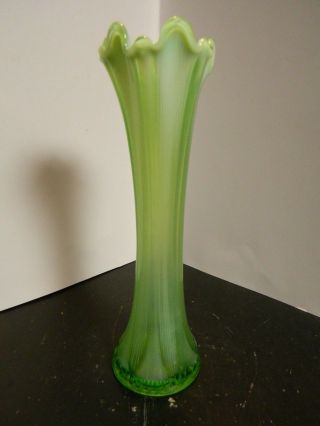 Vintage Fenton Opalescent Green Depression Stretch Glass 12.  25 