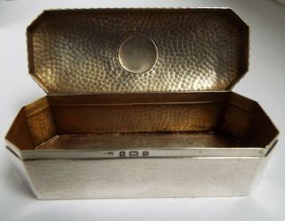 Lovely English Antique Late Victorian 1901 Solid Sterling Silver Table Snuff Box