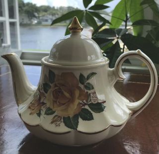 Vintage Sadler Yellow Rose Scallop Teapot