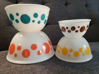 Vintage Hazel Atlas Polka Dot Milk Glass Mixing Bowls Set Of 4 Evc Htf