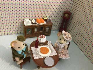 SYLVANIAN FAMILIES RARE VINTAGE DINING ROOM SET WITH DROP LEAF TABLE 5