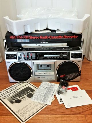 Ge 3 - 5455 Vintage Am/fm Cassette Recorder Player Radio Boombox