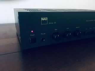 Nad 3020 Legendary Vintage Amplifier W/phono Stage.  99p