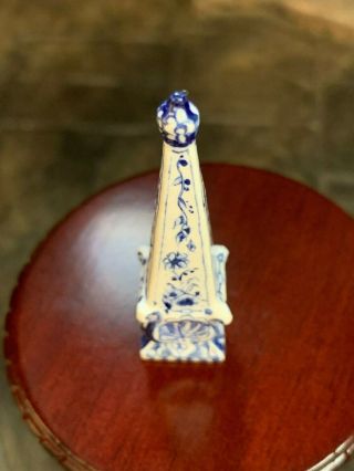 Henny Staring - Egberts Miniature Dollhouse Porcelain Obelisk Blue White c2005 6