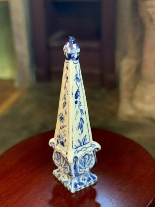Henny Staring - Egberts Miniature Dollhouse Porcelain Obelisk Blue White c2005 7