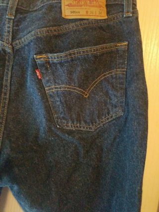 Vintage Men ' s Pre Owned 36x34 Button Fly Levi ' s 501 Made in USA Levi Strauss Co 6