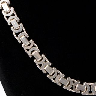 Sterling Silver - ITALY 9mm Modern Riccio Chain Link 28 