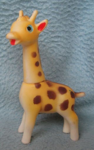 Vintage Japan Giraffe Rotating Head Squeak Toy Small 4.  25 " Figure Squeeze