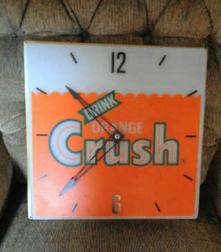 Vintage ORANGE Crush Soda Pop Lighted Pam Wall Clock 3