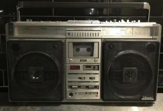 SHARP GF - 9696Z Stereo Retro Boombox Vintage Radio Cassette Recorder 5