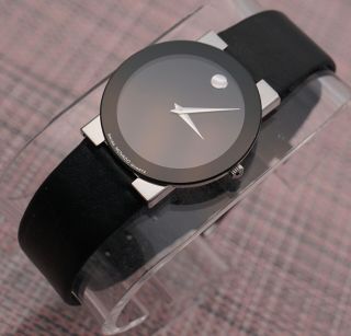 Auth Swiss Movado Safiro Classic Leather Band Men 
