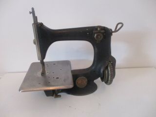Singer 24 - 26 Industrial Chain Stitch Sewing Machine Head 1916