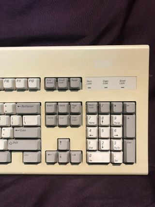 Vintage Silicon Graphics SiliconGraphics 9500801 Keyboard UPT2 4