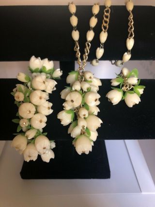 Vintage Celluloid (?) Flower Necklace Bracelet Earrings Set Dangle Plastic Retro