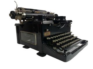 Rare Royal Typewriter Model No.  10 1928 Black Single Glass Side Panels