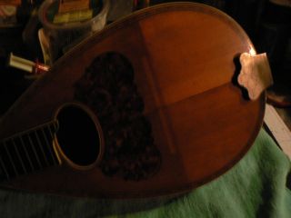 Washburn roundback mandolin circa 1890 ' s no case.  needs tuners. 9